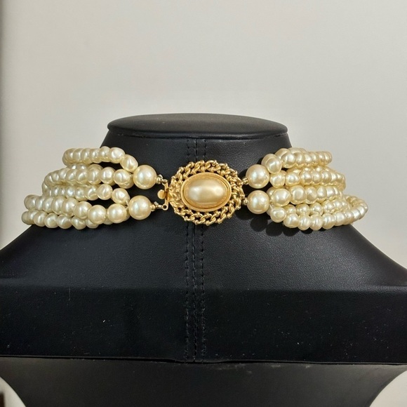Carolee vintage multi layer pearl necklace #064 - Picture 2 of 7